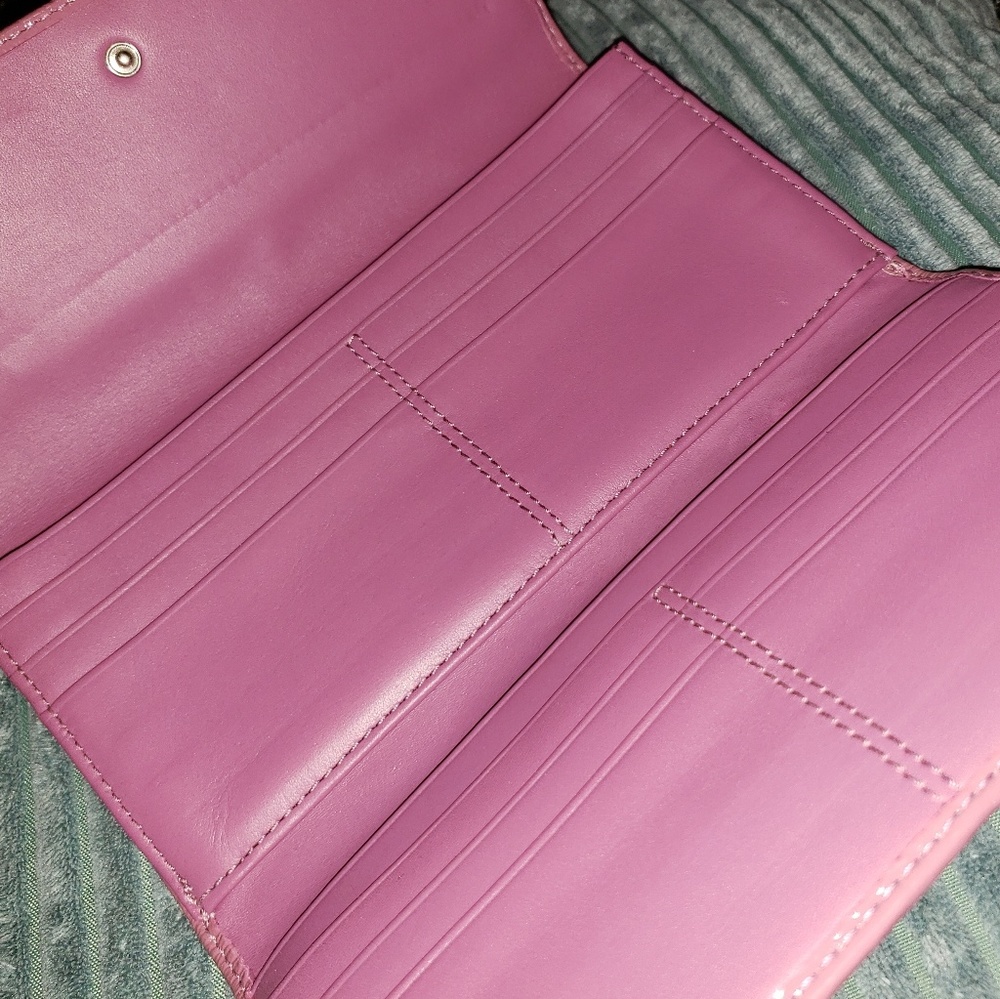 Coach Wallet - Picture 4 of 4